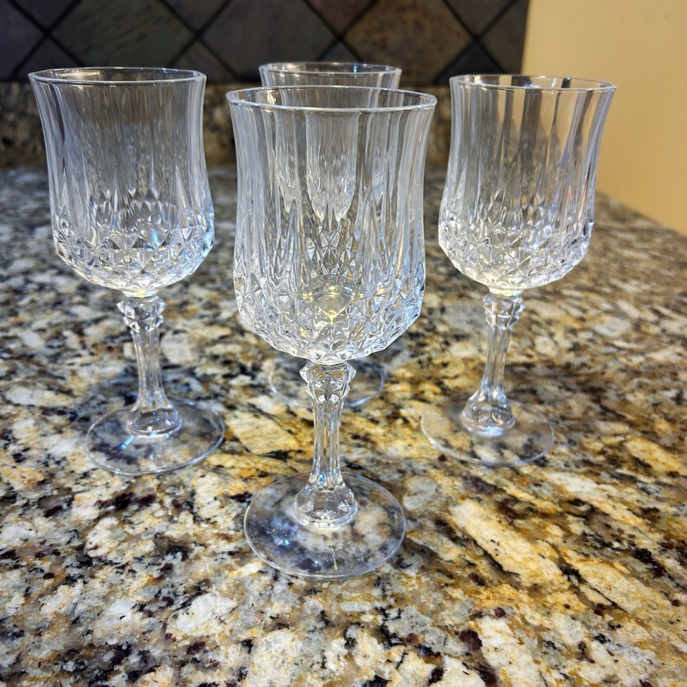 Brand New Vintage Cristal d'Arques Longchamp Crystal Wine Glasses